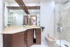 Se Vende Precioso Apartamento De 1 Habitación Con Parcela De garaje y Camarote Incluido