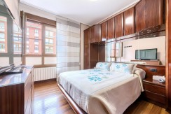 Se Vende Precioso Apartamento De 1 Habitación Con Parcela De garaje y Camarote Incluido