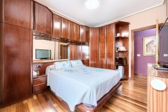 Se Vende Precioso Apartamento De 1 Habitación Con Parcela De garaje y Camarote Incluido