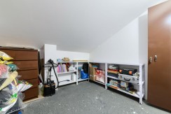 Se Vende Precioso Apartamento De 1 Habitación Con Parcela De garaje y Camarote Incluido