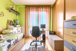 URBAN GALINDO, TRES HABITACIONES, DOS BAÑOS, GARAJE Y TRASTERO