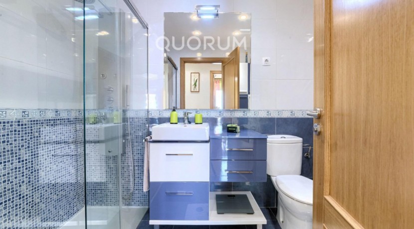 URBAN GALINDO, TRES HABITACIONES, DOS BAÑOS, GARAJE Y TRASTERO