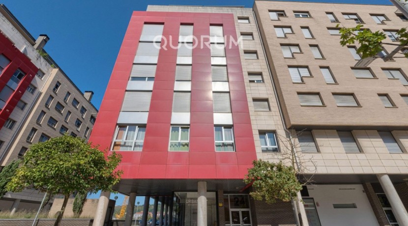 URBAN GALINDO, TRES HABITACIONES, DOS BAÑOS, GARAJE Y TRASTERO