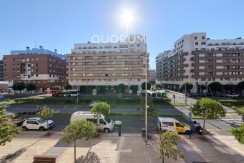 URBAN GALINDO, TRES HABITACIONES, DOS BAÑOS, GARAJE Y TRASTERO