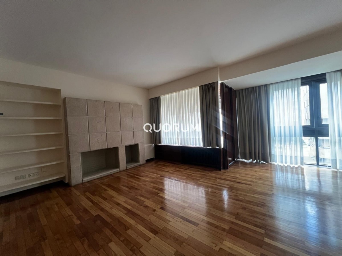 Vivienda 4 Habitaciones en Campuzano