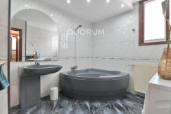 Vivienda Adosada Para Entrar A Vivir De 3 Dormitorios En Zona Tranquila