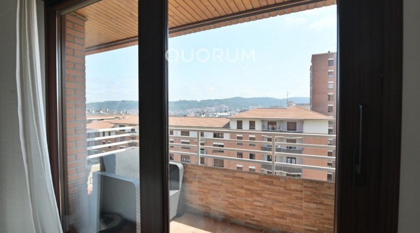 Vivienda Completa con Garaje en San Adrian
