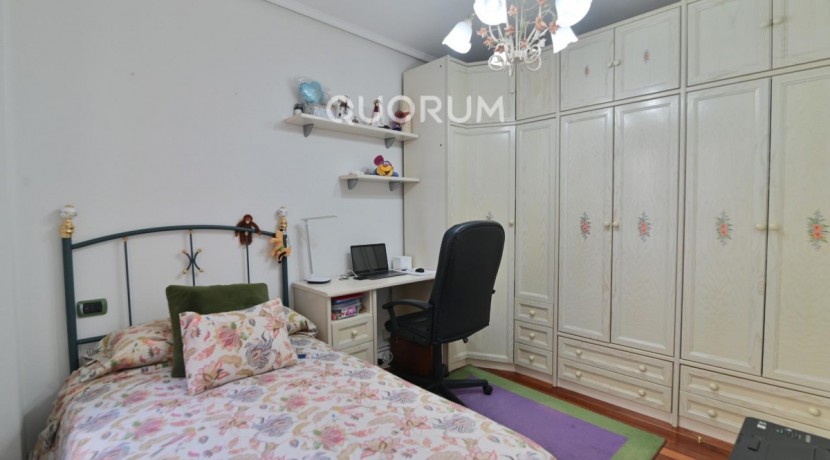 Vivienda Completa con Garaje en San Adrian