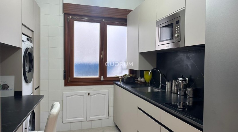 VIVIENDA COMPLETAMENTE REFORMADA Y MUY LUMINOSA