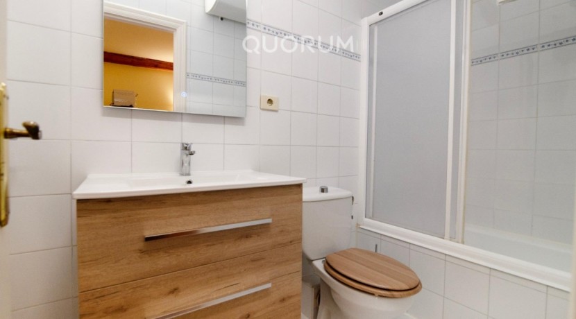 Vivienda de 1 hab en Diputación
