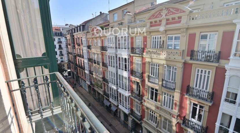 Vivienda de 1 hab en Diputación