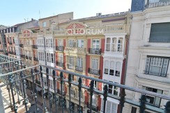 Vivienda de 1 hab en Diputación