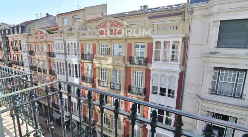 Vivienda de 1 hab en Diputación