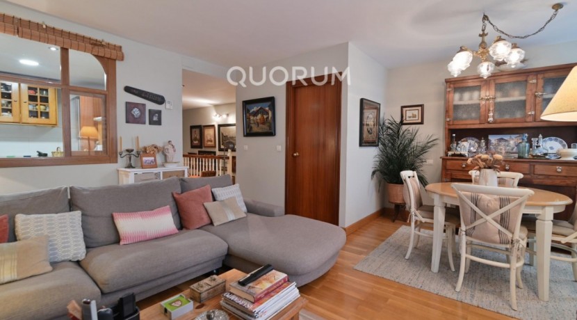 Vivienda de 2 hab y Garaje para entrar a vivir