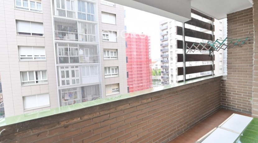 Vivienda de 3 Habitaciones de Deusto