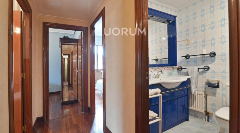 Vivienda de 4 Habitaciones con Garaje