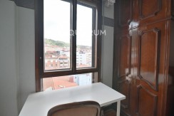 Vivienda de 4 Habitaciones con Garaje