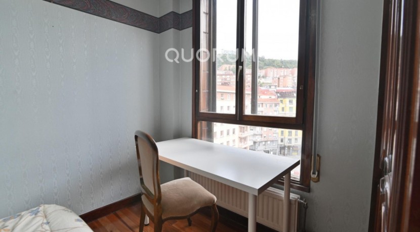 Vivienda de 4 Habitaciones con Garaje