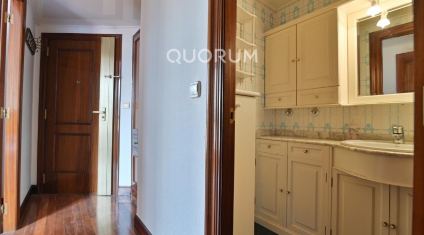 Vivienda de 4 Habitaciones con Garaje
