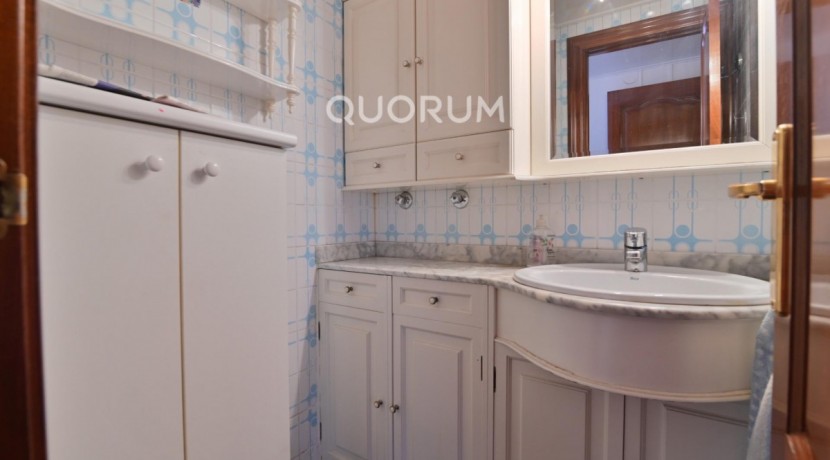 Vivienda de 4 Habitaciones con Garaje