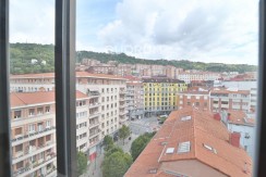 Vivienda de 4 Habitaciones con Garaje