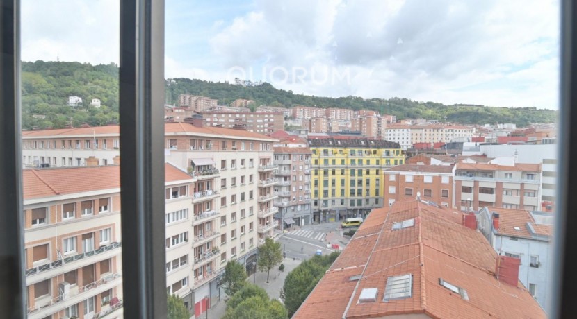 Vivienda de 4 Habitaciones con Garaje