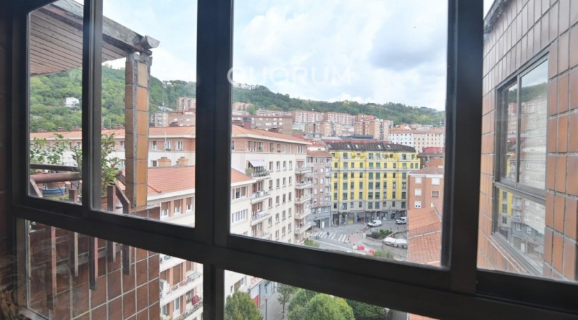 Vivienda de 4 Habitaciones con Garaje