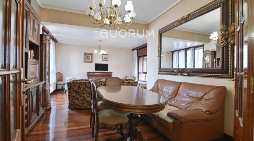 Vivienda de 4 Habitaciones con Garaje