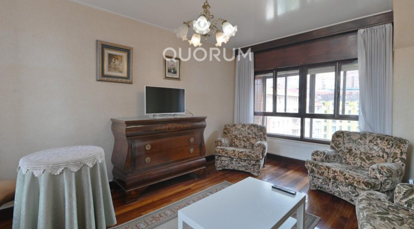 Vivienda de 4 Habitaciones con Garaje