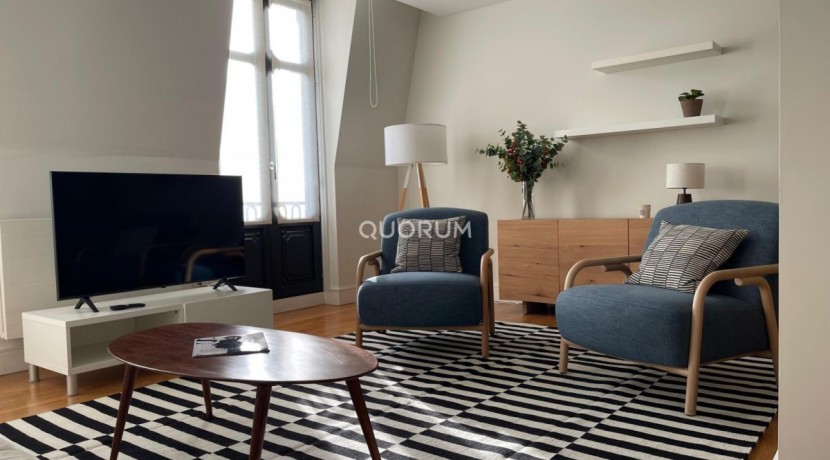 Vivienda De Lujo De 2 Habitaciones En Gran Vía