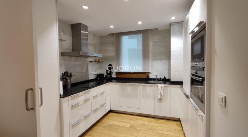 Vivienda De Lujo De 2 Habitaciones En Gran Vía
