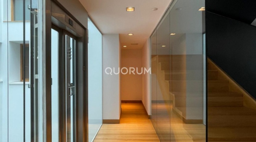 Vivienda De Lujo De 2 Habitaciones En Gran Vía