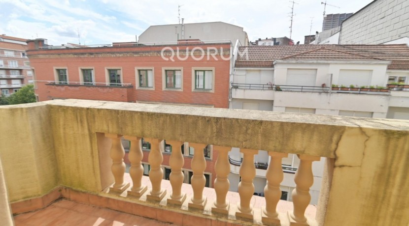 Vivienda Junto a San Mames de 3 Hab para Temporada