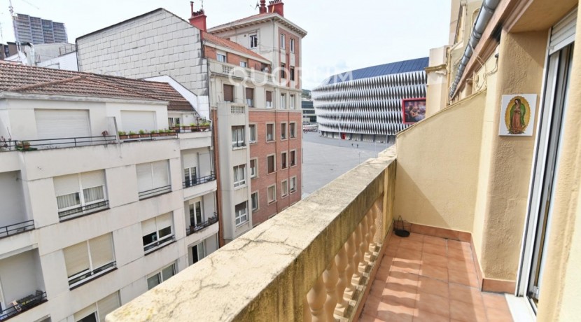 Vivienda Junto a San Mames de 3 Hab para Temporada