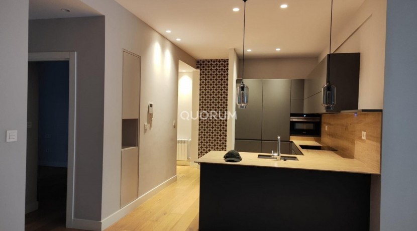 Vivienda reformada en Gran Via de 3 habitaciones