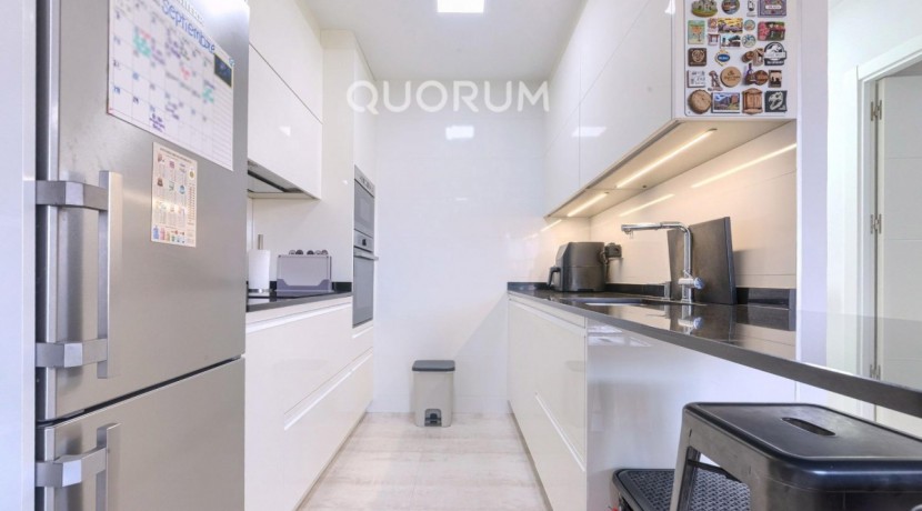 VIVIENDA TASADA MUNICIPAL Seminueva y Muy Luminosa De 2 Dormitorios y 2 Baños Con Cocina Americana y Ascensor En Zona Kalero