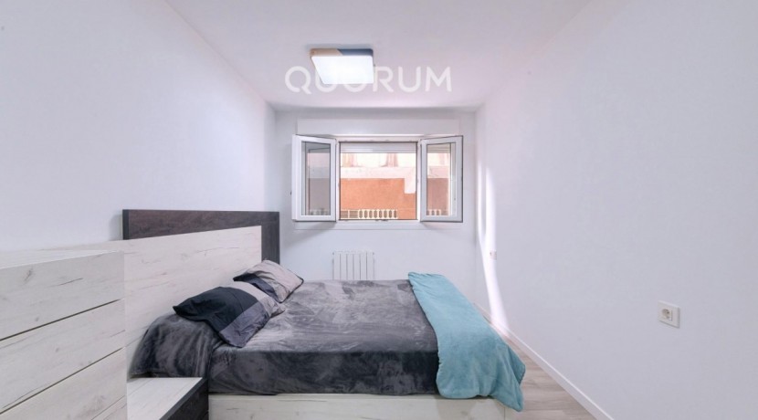 VIVIENDA TASADA MUNICIPAL Seminueva y Muy Luminosa De 2 Dormitorios y 2 Baños Con Cocina Americana y Ascensor En Zona Kalero