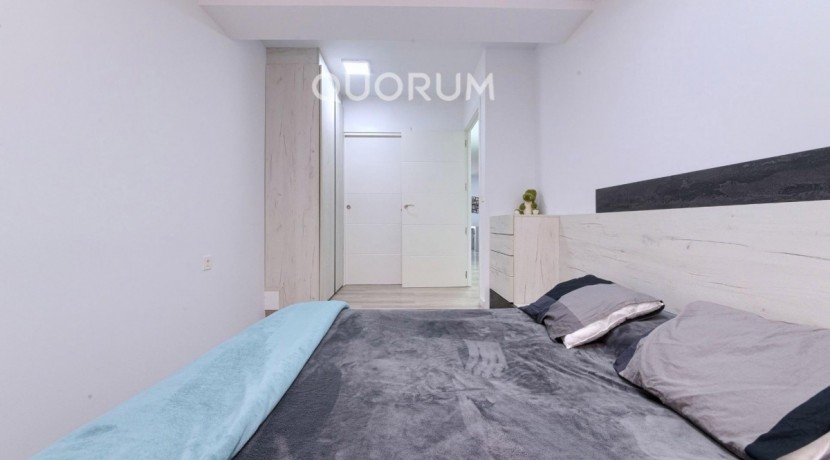 VIVIENDA TASADA MUNICIPAL Seminueva y Muy Luminosa De 2 Dormitorios y 2 Baños Con Cocina Americana y Ascensor En Zona Kalero