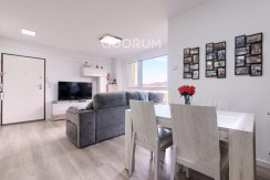 VIVIENDA TASADA MUNICIPAL Seminueva y Muy Luminosa De 2 Dormitorios y 2 Baños Con Cocina Americana y Ascensor En Zona Kalero