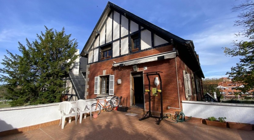 Duplex En El Parque de Artaza