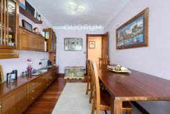LUMINOSA VIVIENDA DE 3 HAB. A 2 MIN. DEL METRO. PARA ENTRAR A VIVIR. JUNTO AL CENTRO. CAMAROTE.