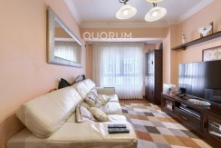 LUMINOSA VIVIENDA DE 3 HAB. A 2 MIN. DEL METRO. PARA ENTRAR A VIVIR. JUNTO AL CENTRO. CAMAROTE.