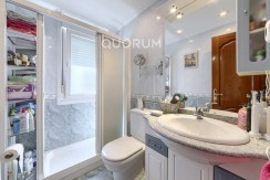 LUMINOSA VIVIENDA DE 3 HAB. A 2 MIN. DEL METRO. PARA ENTRAR A VIVIR. JUNTO AL CENTRO. CAMAROTE.