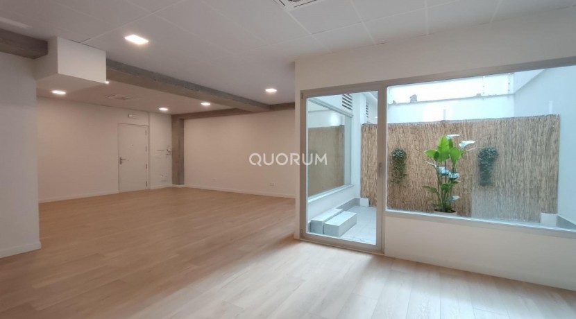 Oficina reformada en alquiler junto al Guggenheim