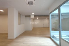 Oficina reformada en alquiler junto al Guggenheim