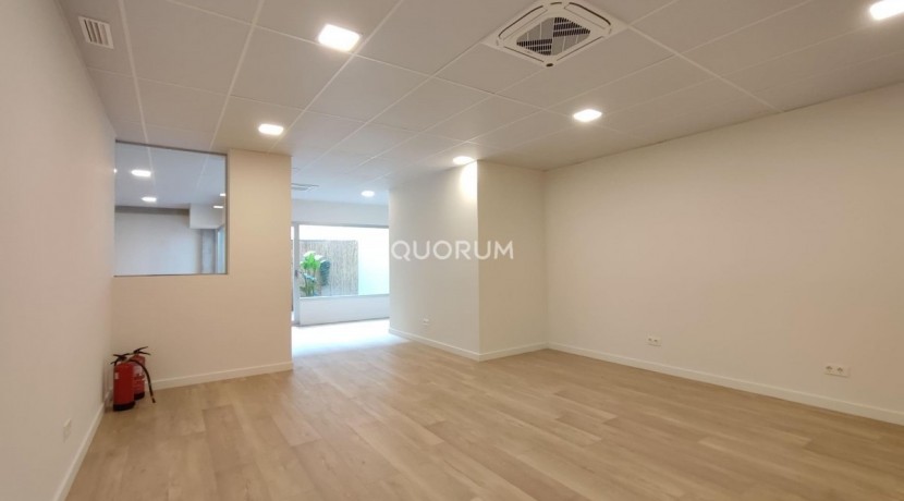 Oficina reformada en alquiler junto al Guggenheim