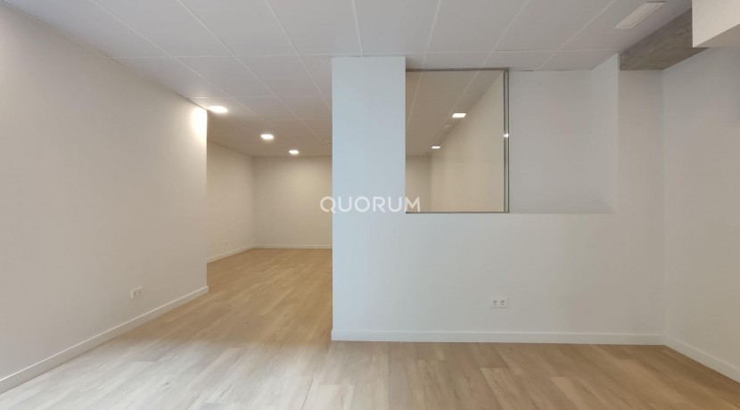 Oficina reformada en alquiler junto al Guggenheim