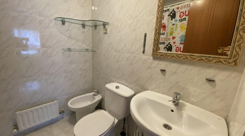 PISO EN ALQUILER EN ASTRABUDUA