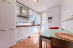 TRES HABITACIONES Y TERRAZA PARA ENTRAR A VIVIR