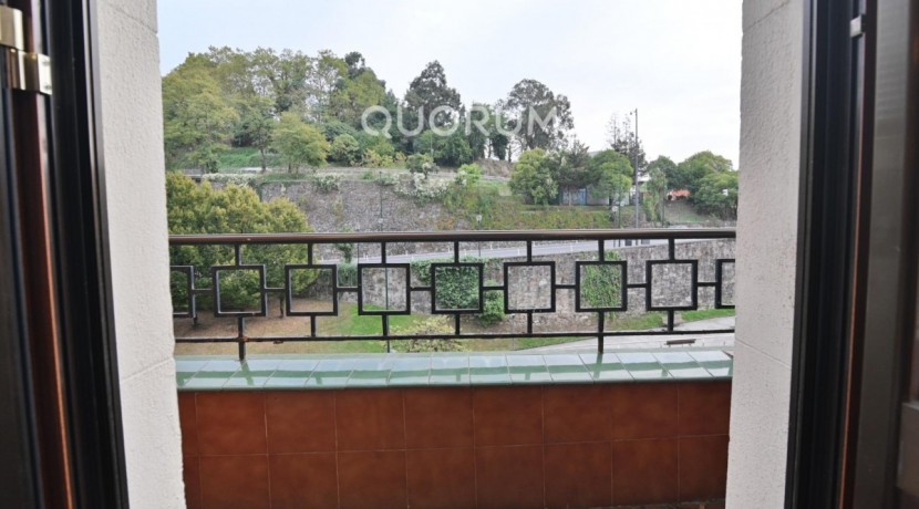 Vivienda 4 Habitaciones con Garaje y Trastero